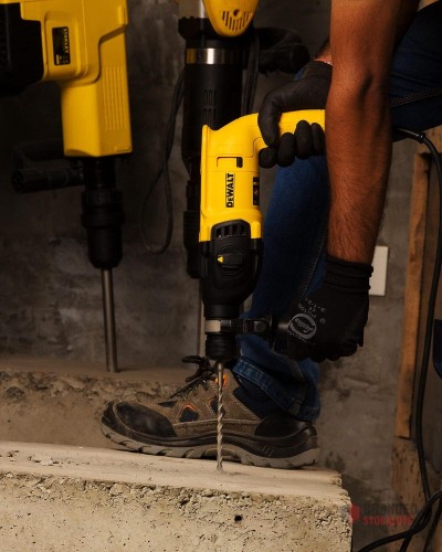 DeWALT D25133K Hammer drill, electric, wired, 800 W, SDS-Plus - thumbnail image - Premier B2B Stocklot Marketplace