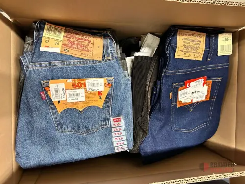 Bulk Offer: 987 Pieces of Branded Jeans and Pants for Men and Women at €15 Each - thumbnail image - Premier B2B Stocklot Marketplace