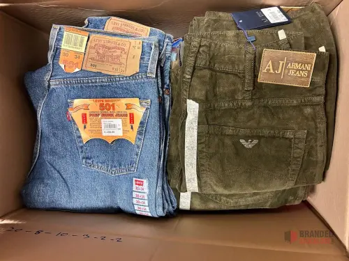 Bulk Offer: 987 Pieces of Branded Jeans and Pants for Men and Women at €15 Each - thumbnail image - Premier B2B Stocklot Marketplace