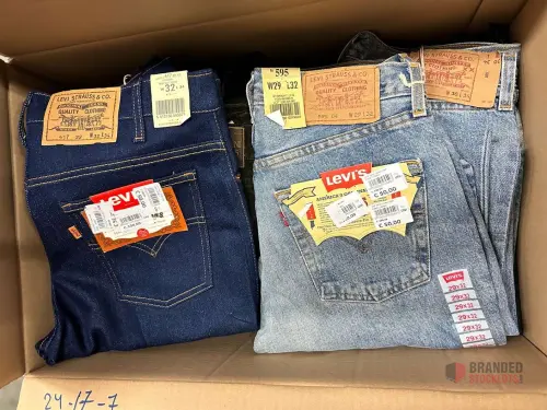 Bulk Offer: 987 Pieces of Branded Jeans and Pants for Men and Women at €15 Each - thumbnail image - Premier B2B Stocklot Marketplace