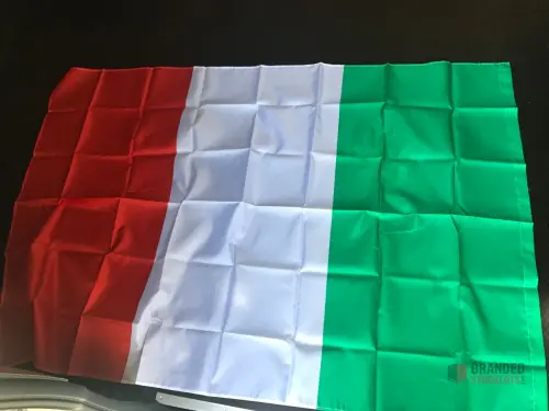 Italian Flags 100x150 cm with Incorrect Banner - thumbnail image - Premier B2B Stocklot Marketplace