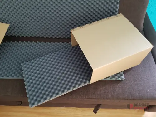 Bulk Offer: Shipping Boxes with Protective Foam Isolation - Premier B2B Stocklot Marketplace