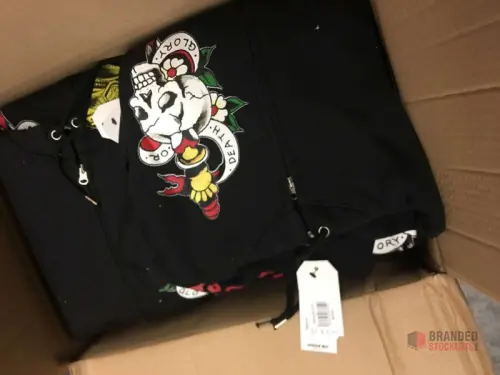 Bulk Purchase: 1905 Ed Hardy & Urban Way Hoodies & Sweaters at €6 Each - thumbnail image - Premier B2B Stocklot Marketplace