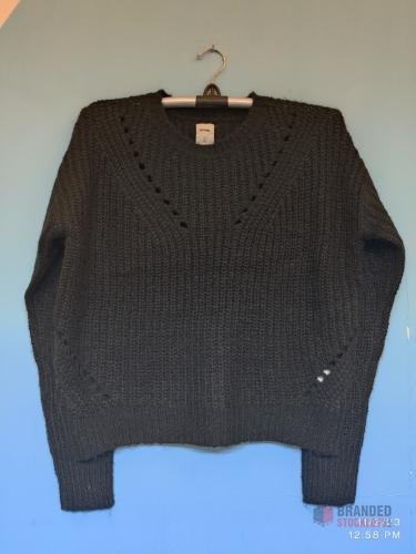 LADIES ROUND NECK POINTAL SWEATER. - Premier B2B Stocklot Marketplace